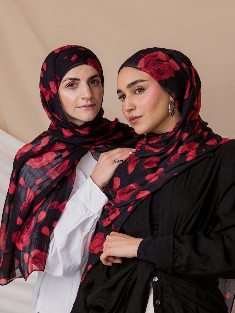 Vela - Midnight Blossom Hijab